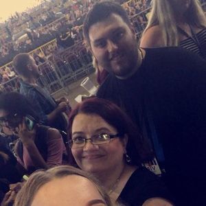 Meet your Posher, Rochelle